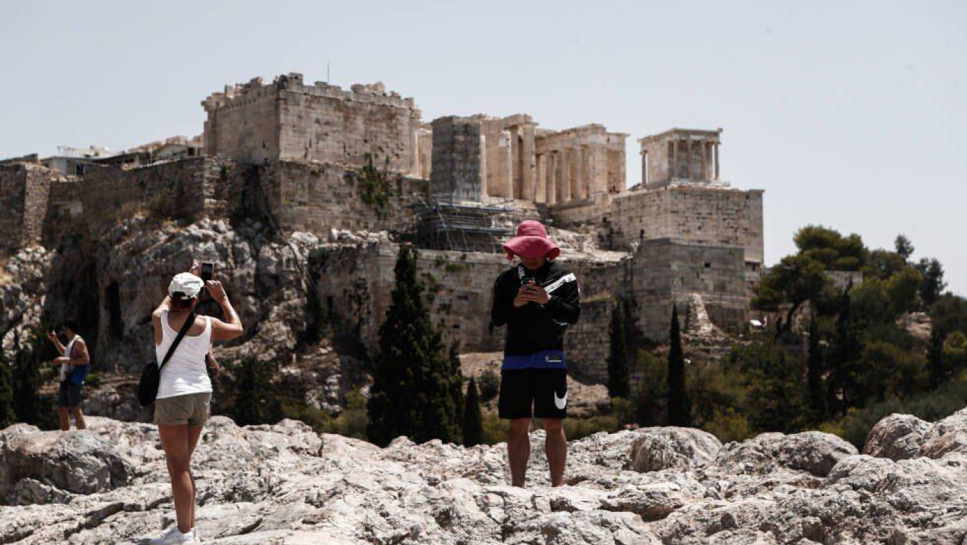 Καύσωνας: Πώς τον ονόμαζαν στην αρχαία Ελλάδα-Τι σχέση έχει με τα… σκυλιά (vid)