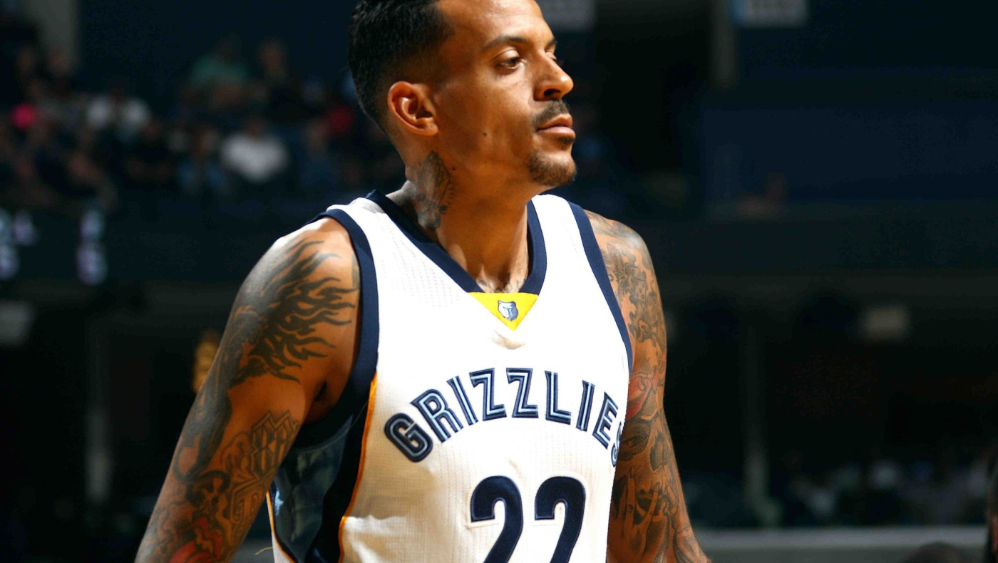 Απίστευτο «buzzer beater» από τον Μπαρνς!! (video)