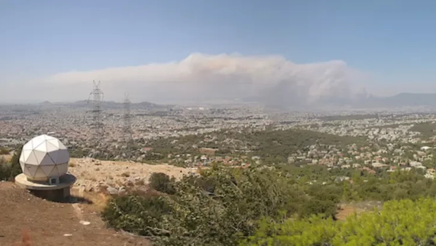 Μεγάλη φωτιά στη Μεγαλόπολη - Κοντά στα ορυχεία της ΔΕΗ