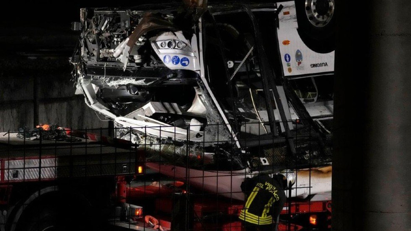 Βενετία: Αυξάνεται ο αριθμός των νεκρών από την πτώση λεωφορείου στο κενό