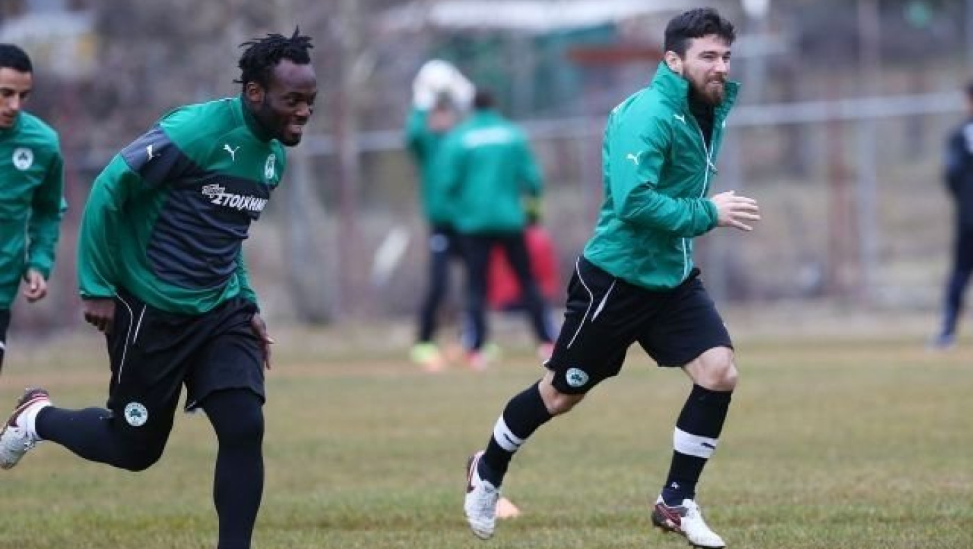 Εκτός με ΠΑΣ Πράνιτς και Εσιέν