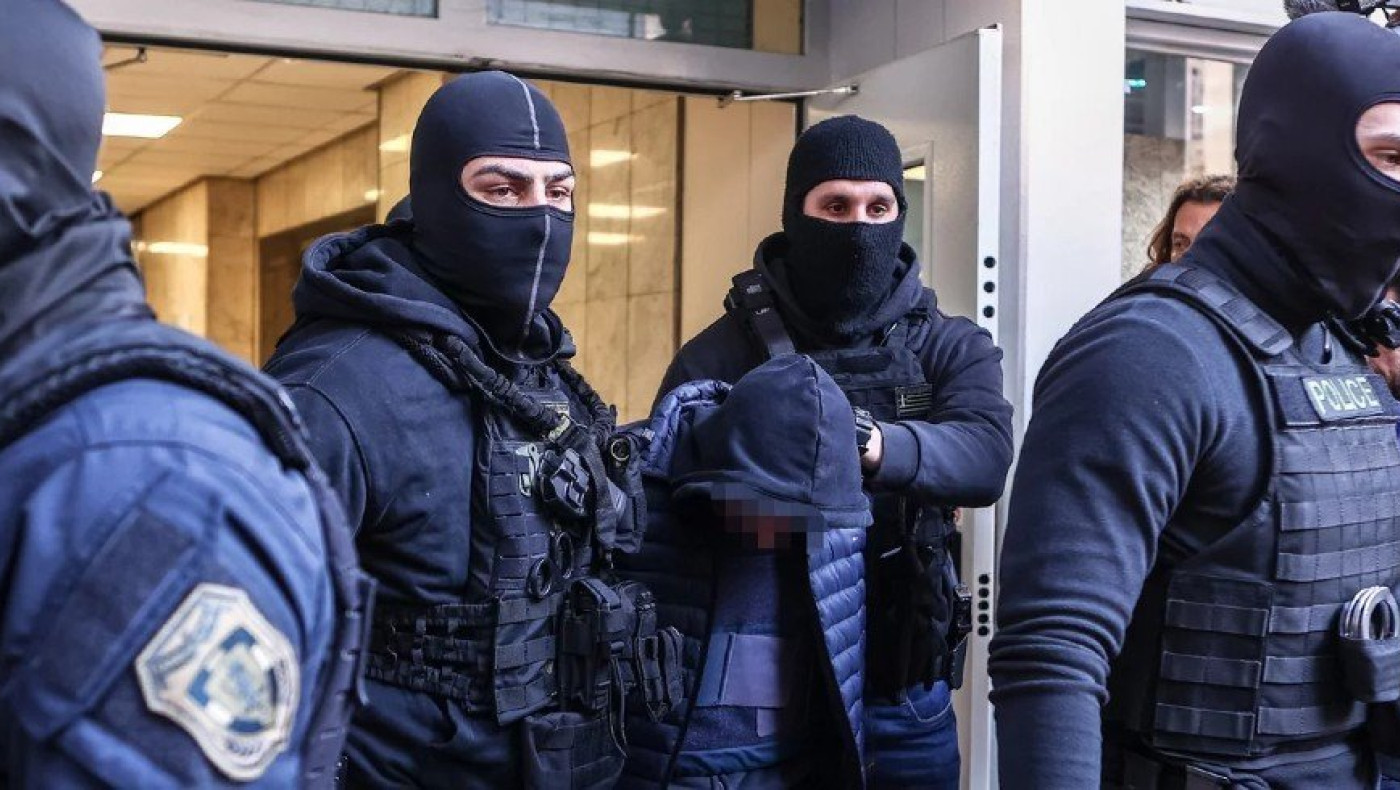 Πατέρας 18χρονου: «Έχω ακούσει ότι του είπαν να το πάρει πάνω του και θα του δώσουν και λεφτά»