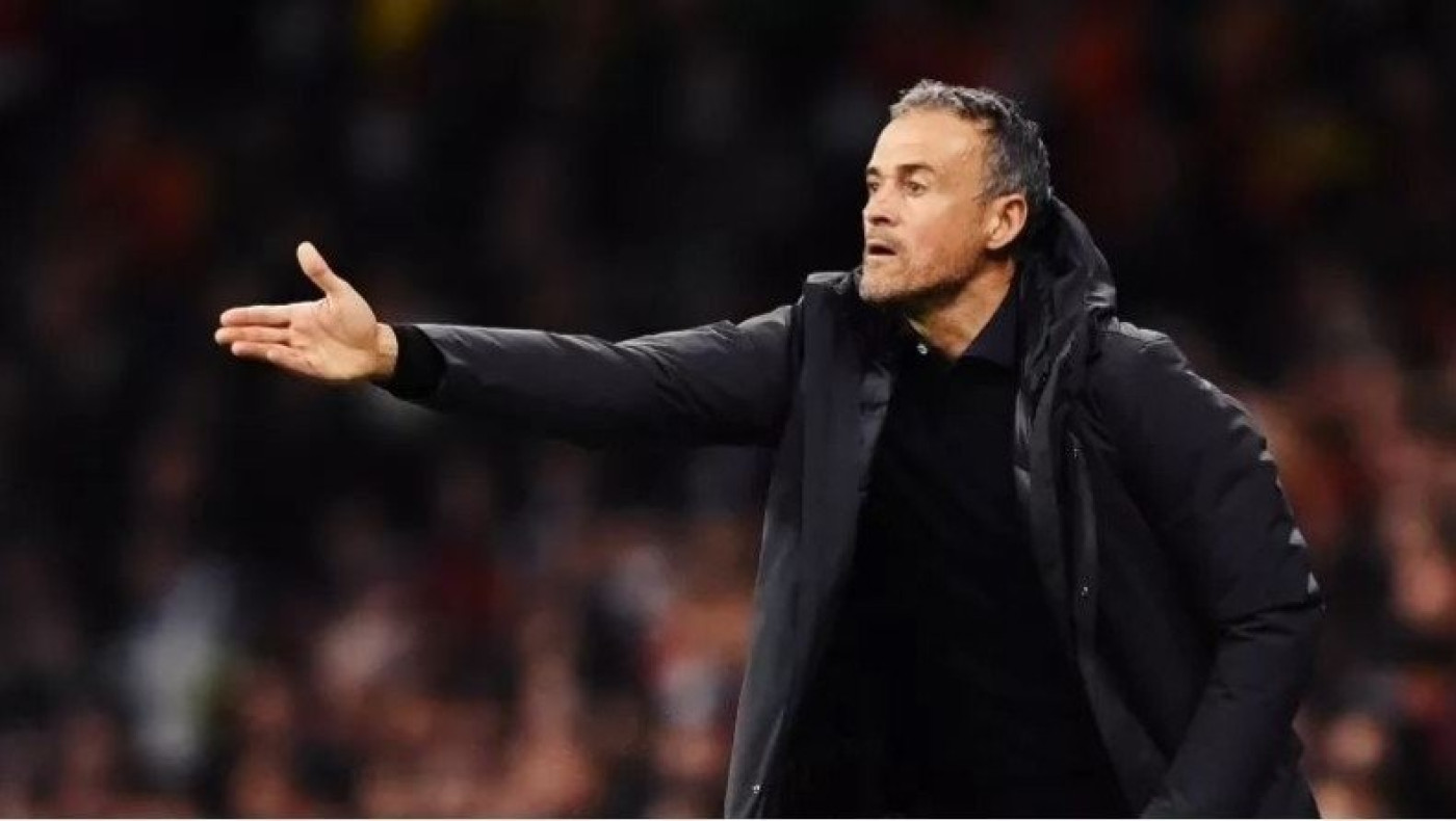 Τρολάρισμα από τον Λουίς Ενρίκε: «Έχετε σπάσει κάθε ρεκόρ, για πρώτη φορά δεν με ρωτήσατε για τον Εμπαπέ»