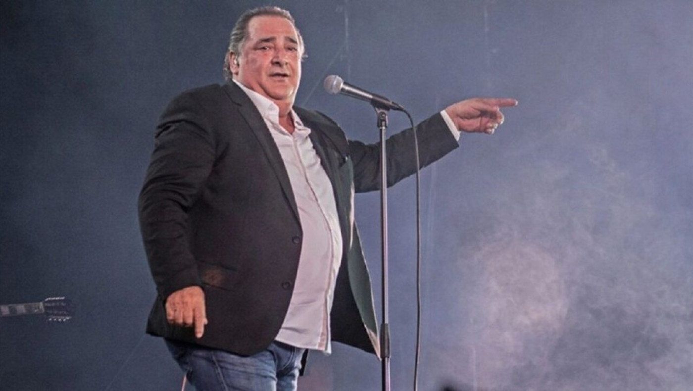 Θεσσαλονίκη: Τα μαγαζιά στην εστίαση θα παίζουν μόνο τραγούδια του Καρρά για τρεις ημέρες
