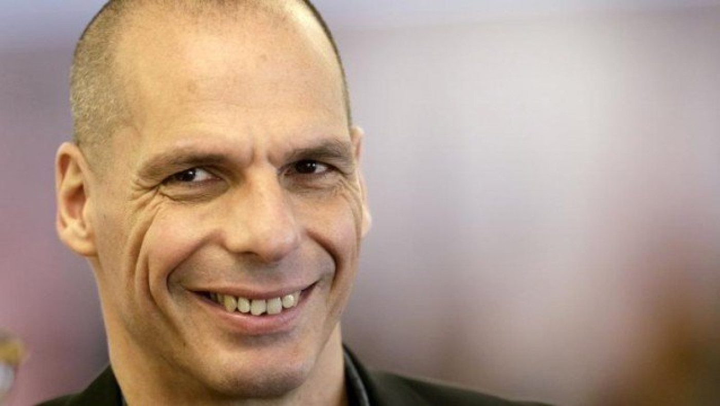 Κι όμως! Αυτός είναι ο σωσίας του... Γιάνη Βαρουφάκη!