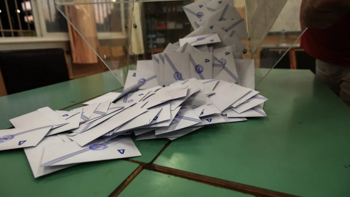 Δημοσκόπηση GPO: Πτώση της ΝΔ μετά τις διαδηλώσεις για τα Τέμπη-Ποια κόμματα επωφελούνται