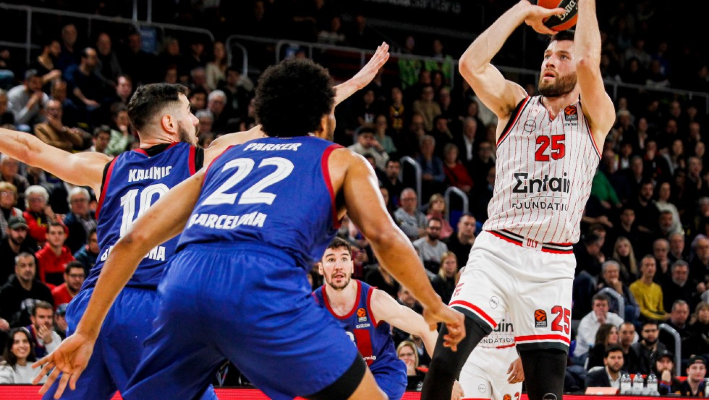 Ήττα για τον Ολυμπιακό στην Ισπανία, 86-78 η Μπαρτσελόνα