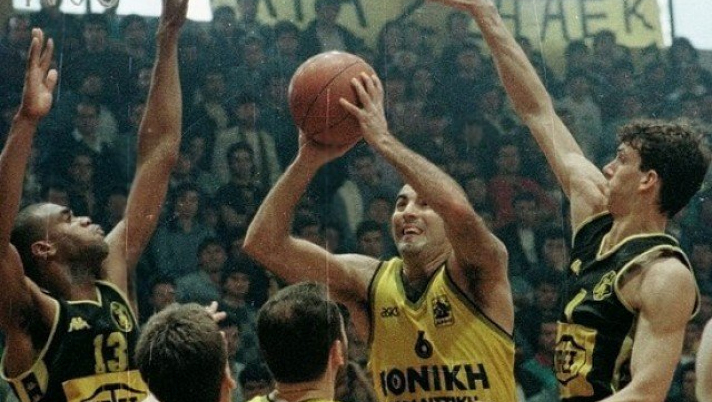 Αρης εναντίον ΑΕΚ: «Ο αυτοκράτωρ και η  βασίλισσα»