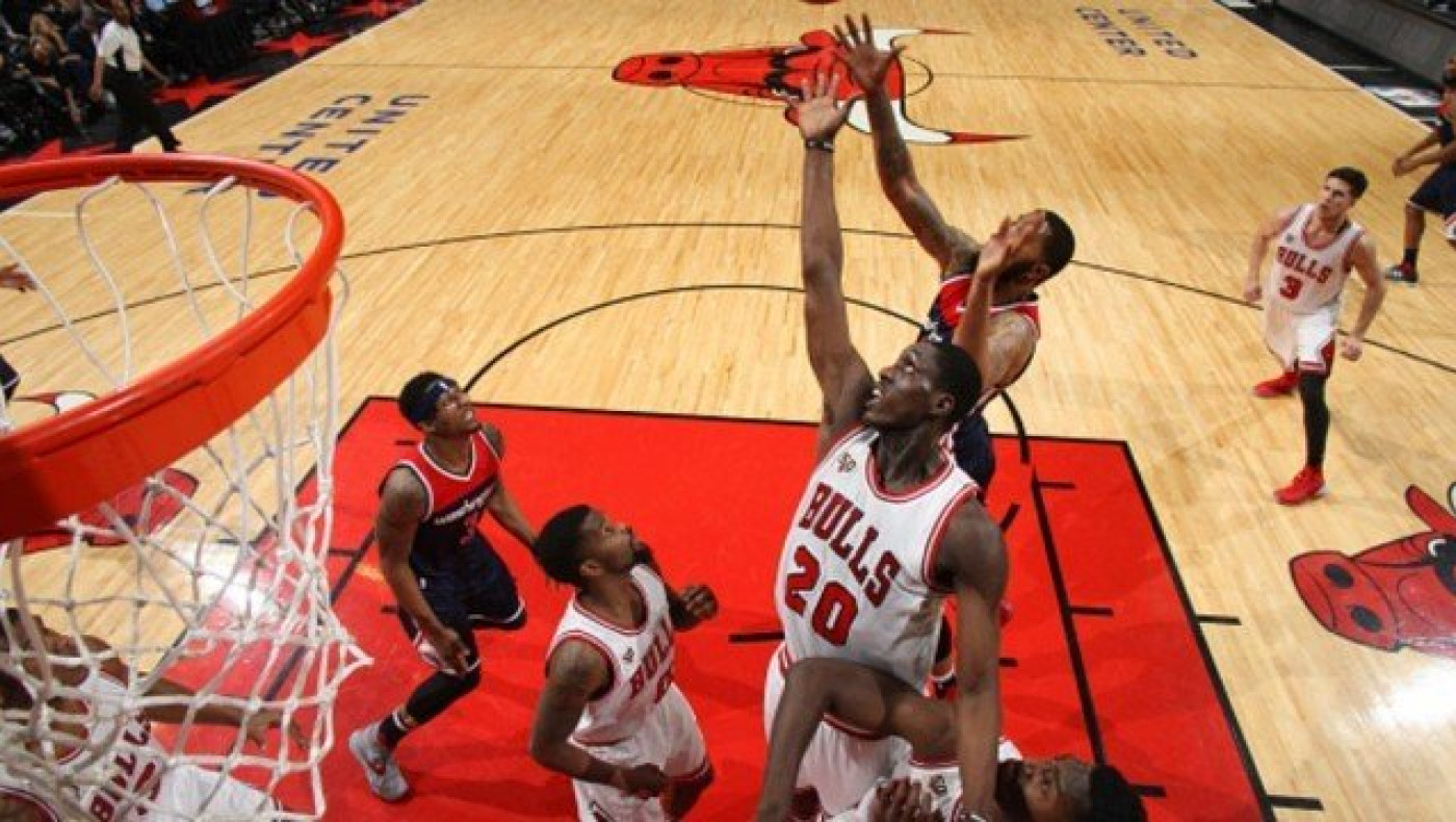 Τους πήρε όλους «παραμάζωμα» ο Τόνι Σνελ!  (video)