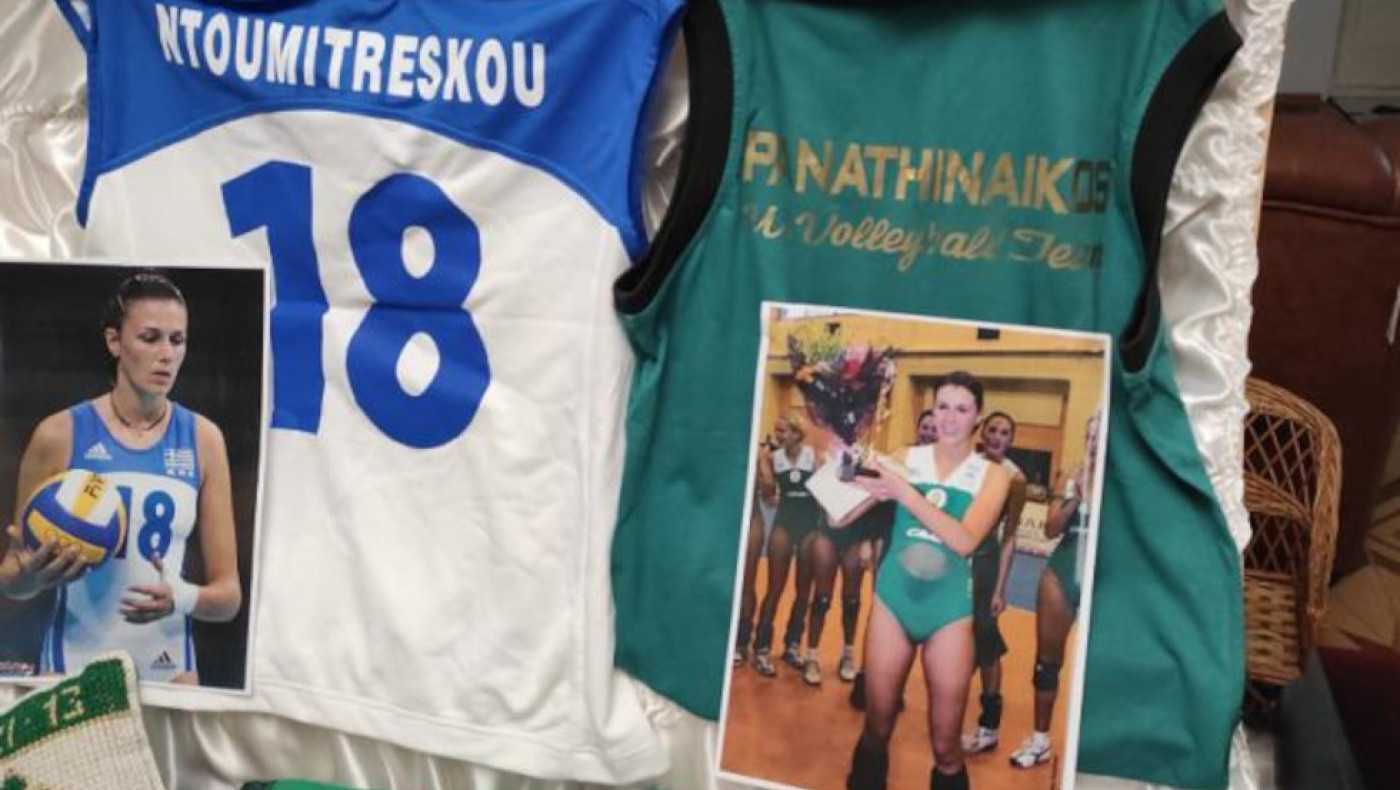 Το τελευταίο αντίο στη Ρούξι Ντουμιτρέσκου