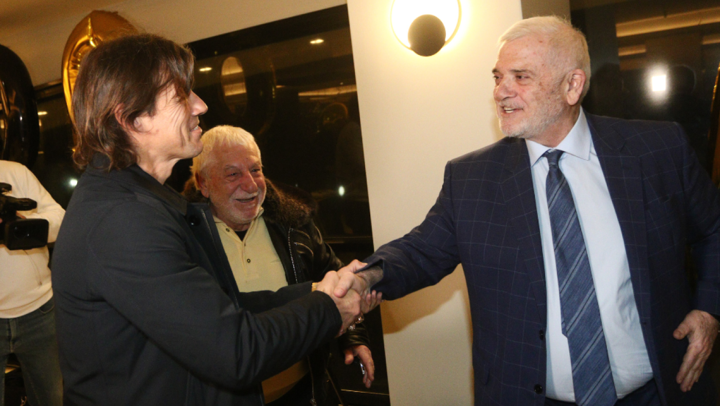 Οικογενειακή εξόρμηση στις Σπέτσες για Μελισσανίδη και Αλμέιδα (pic)