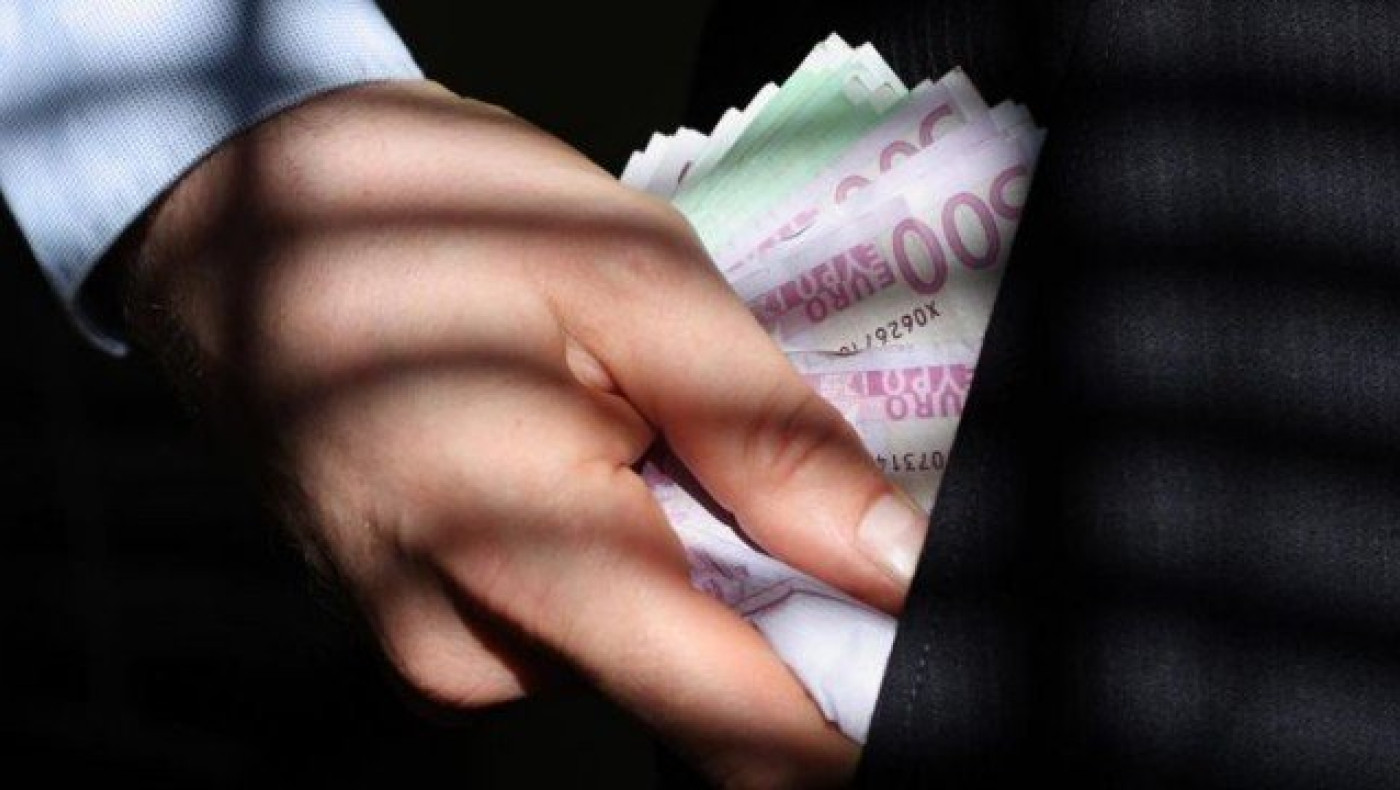 Θεσσαλονίκη:  Άνδρας απέσπασε χρήματα για δήθεν ασφαλιστικές εισφορές