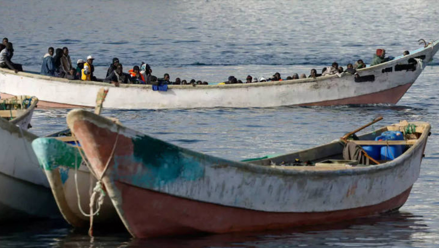 Ισπανία: Τέσσερα πτώματα μεταναστών βρέθηκαν σε ακυβέρνητο σκάφος