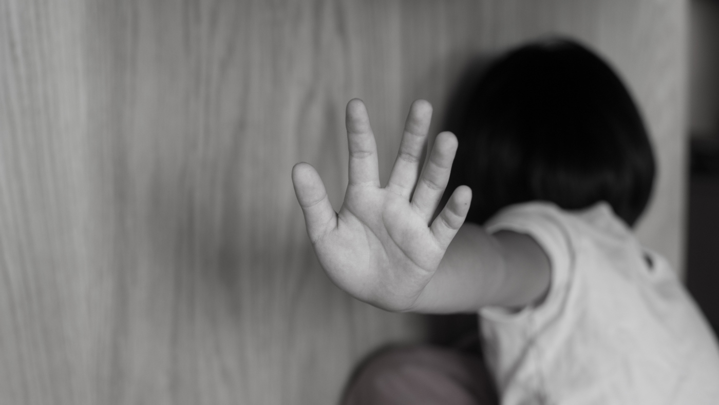 Αθήνα: Στη φυλακή γνωστός δικηγόρος για κατ’ εξακολούθηση βιασμό ανηλίκων