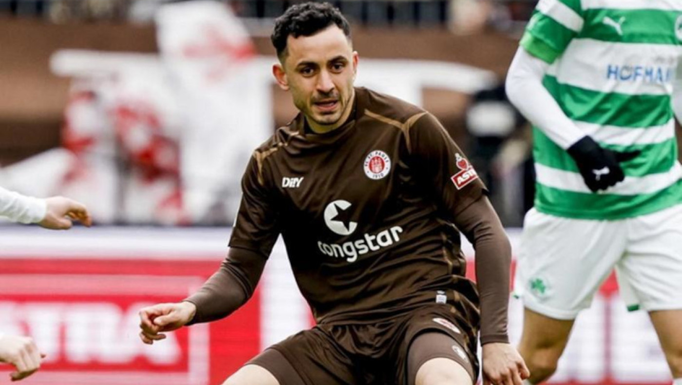 Ζανκτ Πάουλι: Γιόρτασε την άνοδο στην Bundesliga με dj τον Σάλιακα