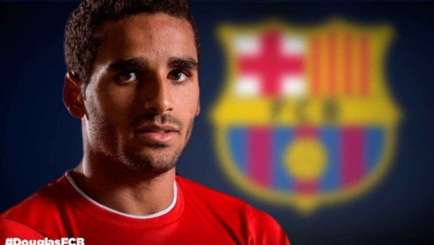 Ανακοίνωσε Ντάγκλας