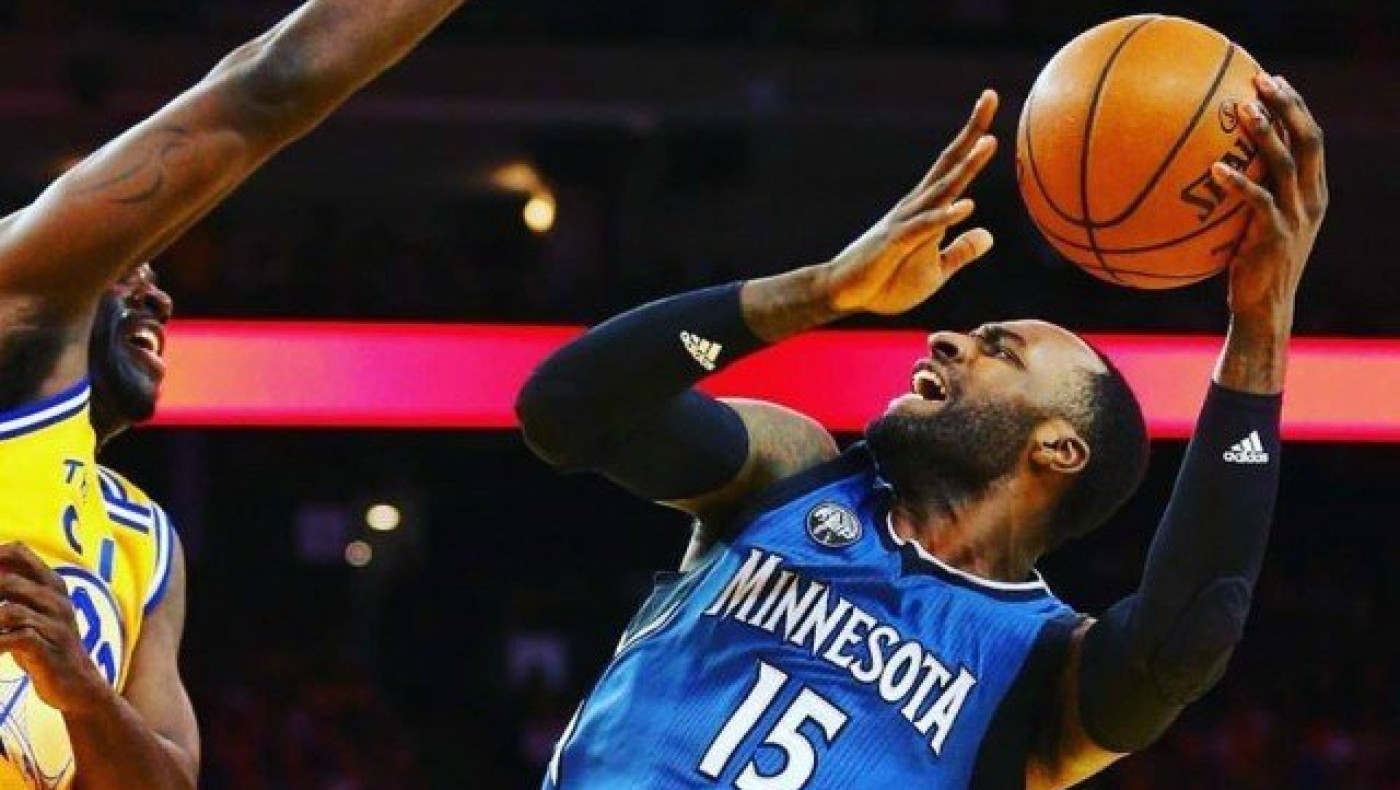 Οι «λύκοι» χόρεψαν τους «πολεμιστές» και απειλούν το ρεκόρ! (videos)