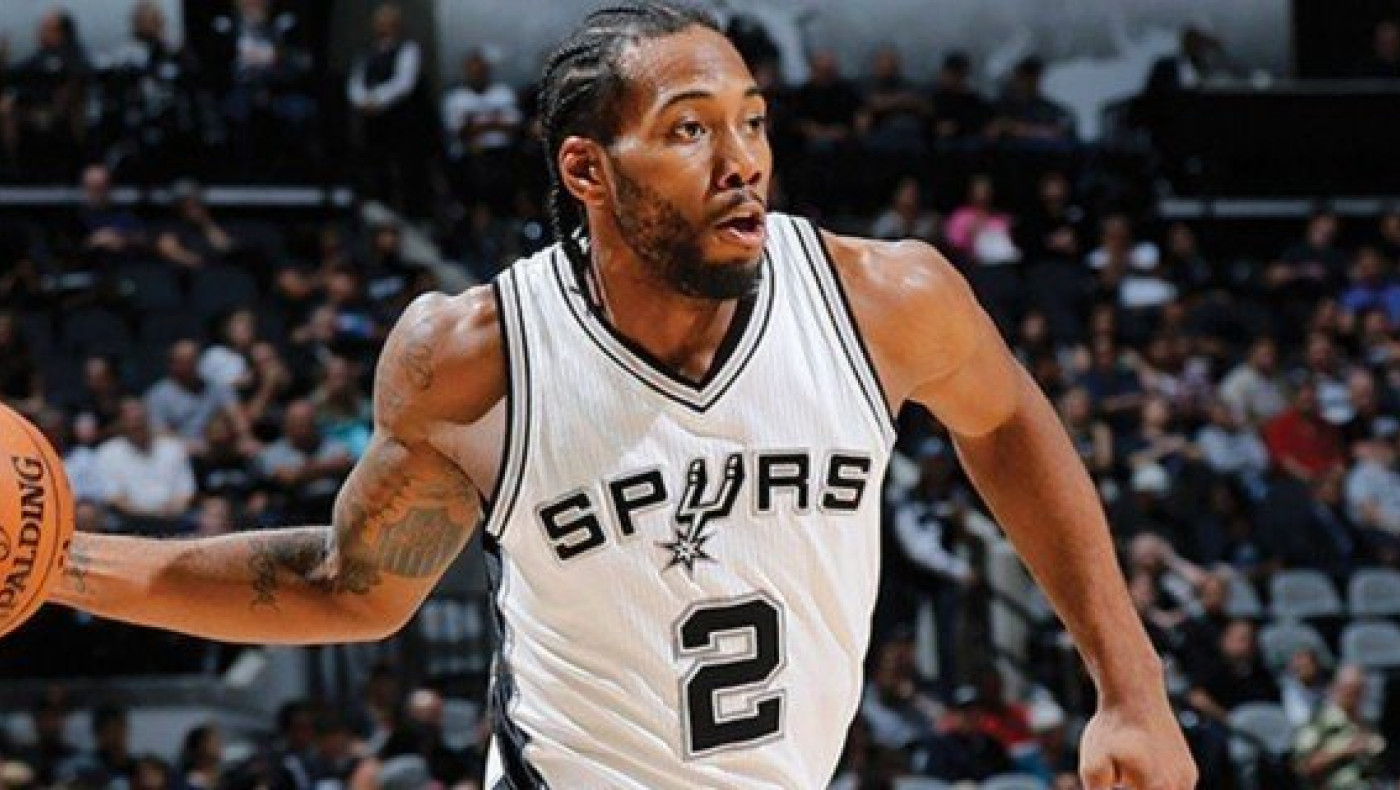 ΑΠΙΣΤΕΥΤΟ: Βγάζει πακτωλό εκατομμυρίων και δείτε τι οδηγεί!!! (pic)