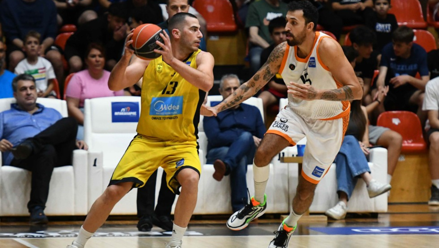 Μία αγωνιστική στον Προμηθέα για το χτύπημα οπαδού του σε παίκτες του Άρη