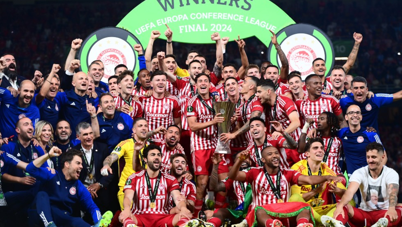 Στο εξώφυλλο του World Soccer o Ολυμπιακός (pic)