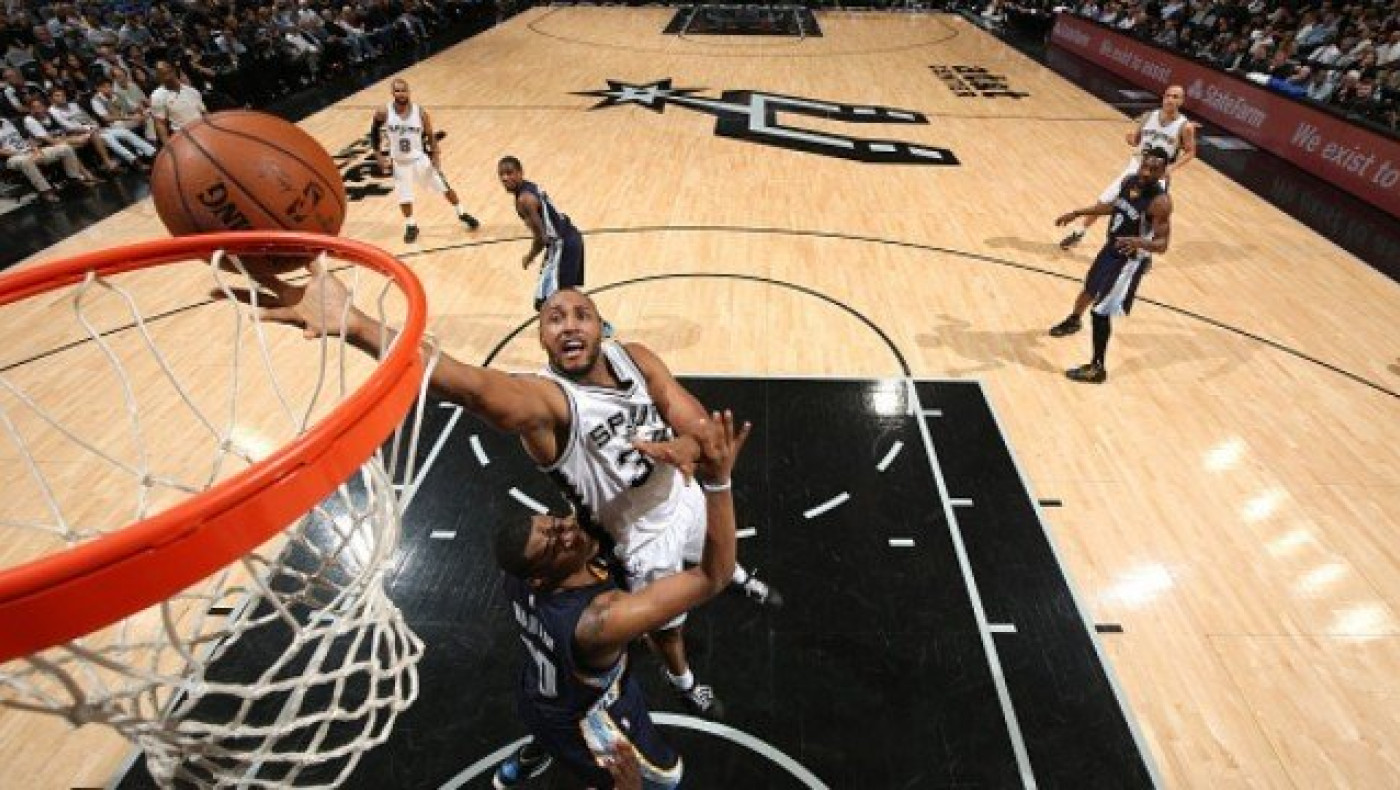 Διπλασίασαν με άνεση τις νίκες τους, Σπερς και Χοκς (vids)