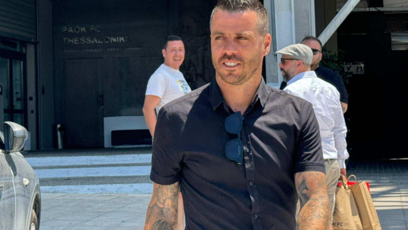 Βράβευση Βιεϊρίνια: «Έκανα ότι καλύτερο μπορούσα, ευχαριστώ τον ΠΑΟΚ και την οικογένειά μου».