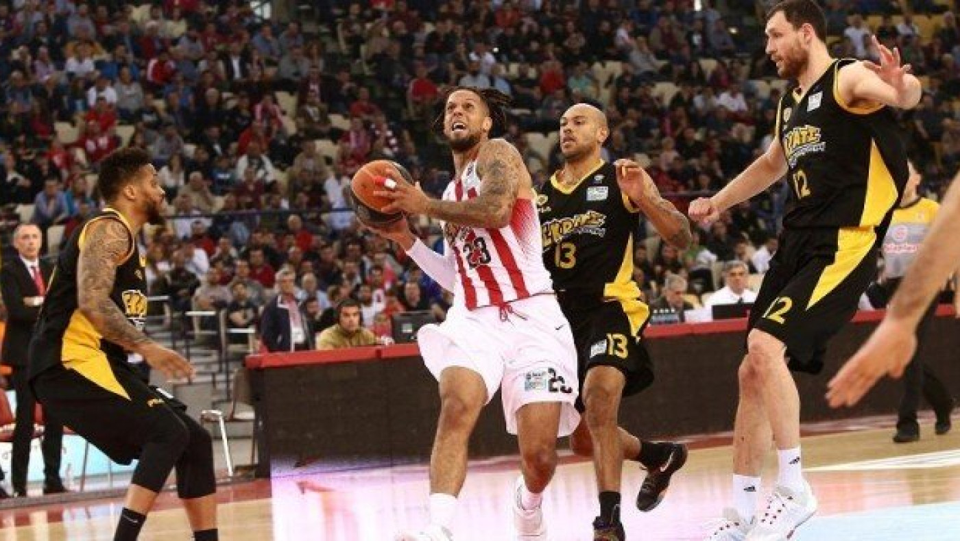 Σαν σε προπόνηση ο Ολυμπιακός, 93-58 την        ΑΕΚ