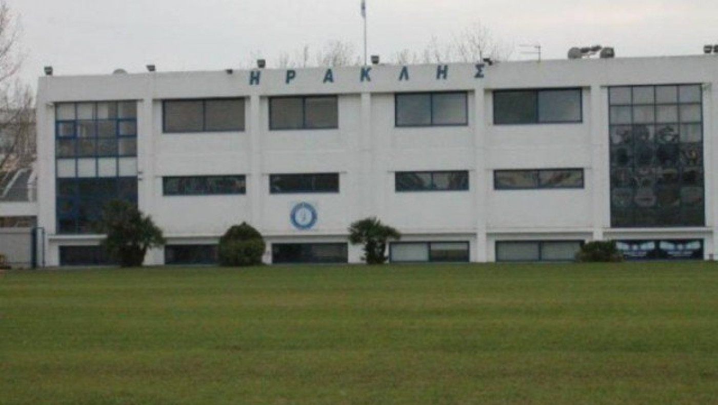 Τραγελαφικές καταστάσεις στη Μίκρα: Τηλέφωνα και Ίντερνετ γιοκ!