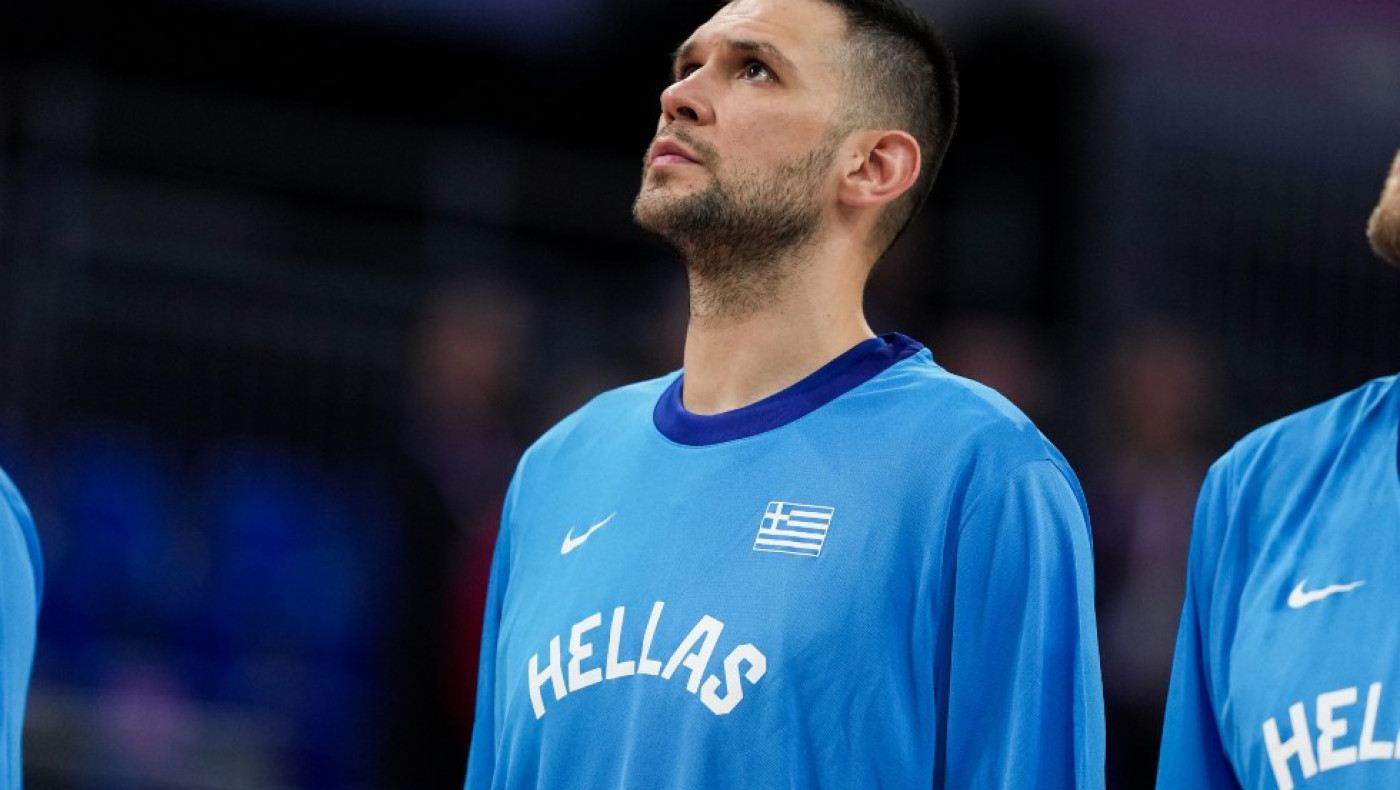 Παπανικολάου: «Πρέπει να βάζουμε τα κορμιά μας ακόμα και αν μας σφυρίζουν 200 φάουλ»