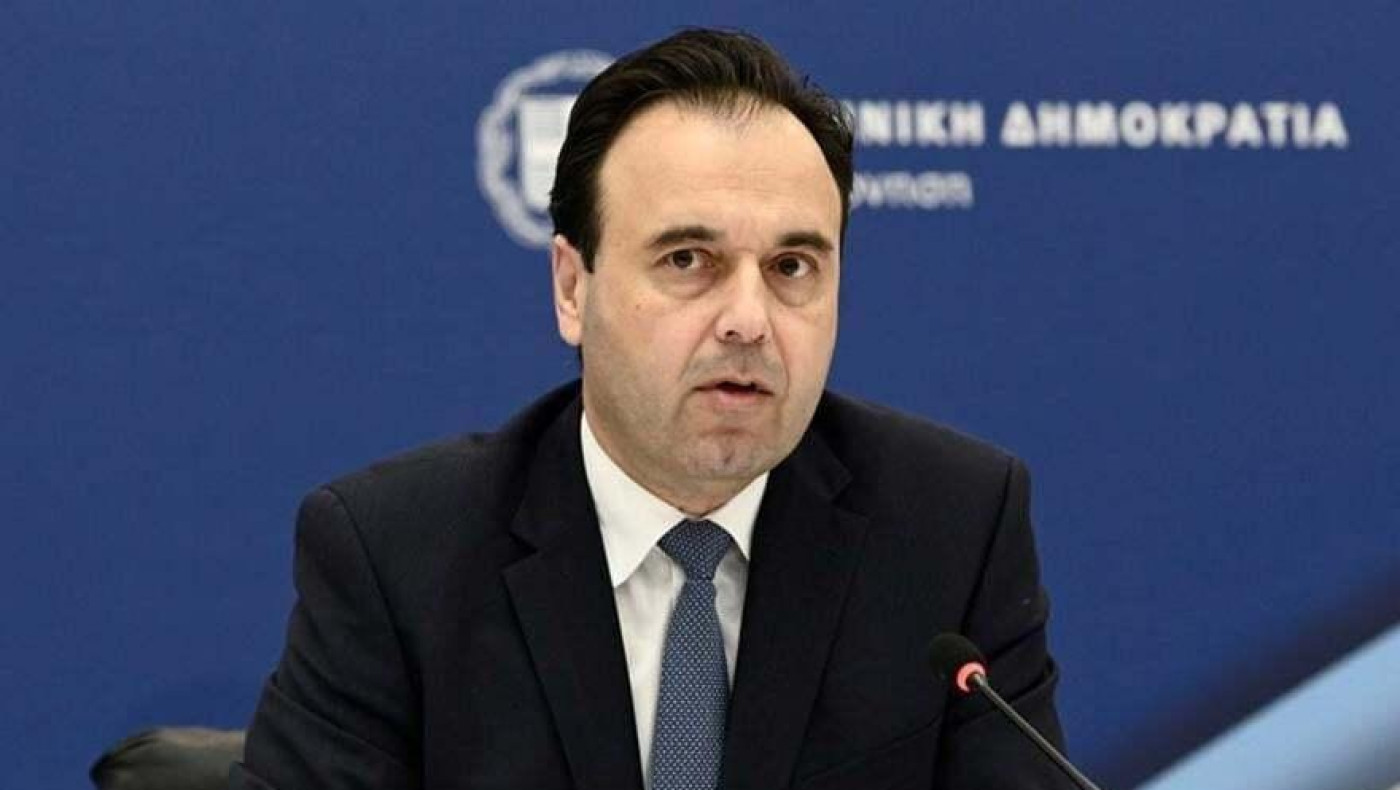 Παπαστεργίου: «H κυβέρνηση συμφωνεί για ημιαυτόματο οφσάιντ και goal line technology»