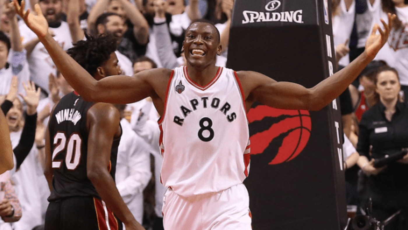 Οι  Ράπτορς  «δάγκωσαν»   τους  Καβαλίερς  (video)