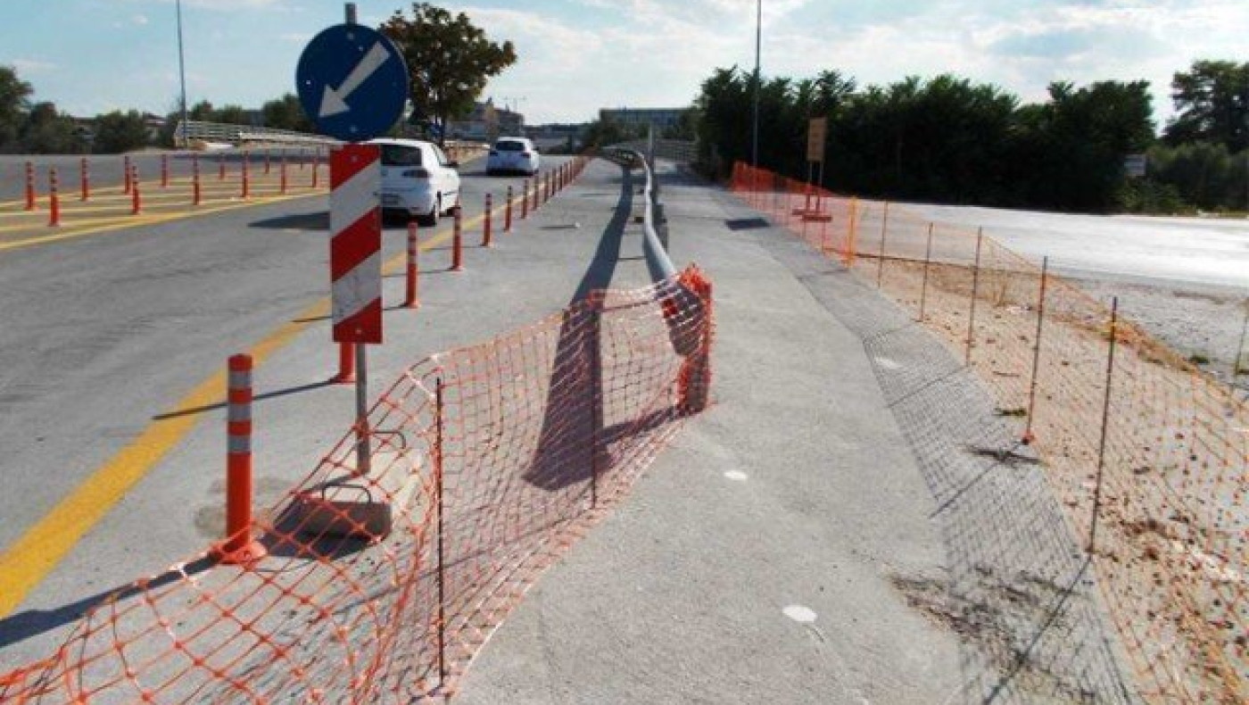 Συνεχίζονται τα έργα στην Περιφερειακή οδό της Θεσσαλονίκης