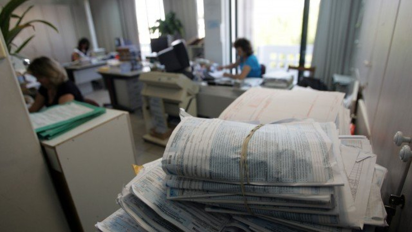 24ωρη   απεργία  και  αύριο  από  τους  εφοριακούς