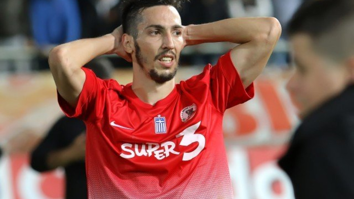 Θέλουν           τον      Βασιλακάκη    στην Στεάουα