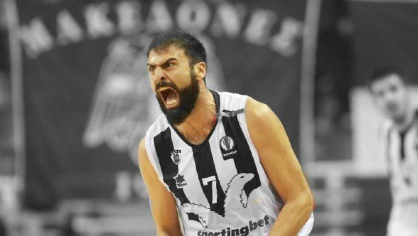 Ανακοινώθηκε      από     την     ΑΕΚ ο Βασιλειάδης