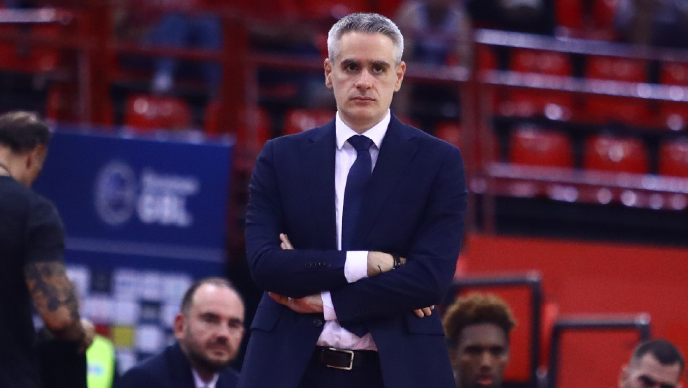 Καστρίτης: «Εδώ και ένα μήνα προπονούμαστε 9-10 άτομα μαζί με τους έφηβους»