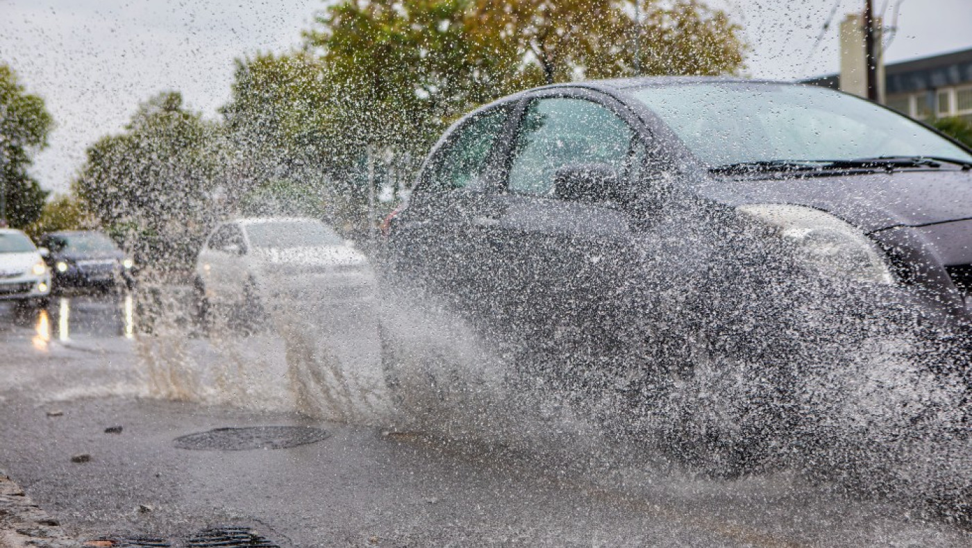 Ο καιρός της Παρασκευής (23/1): Βροχές και καταιγίδες