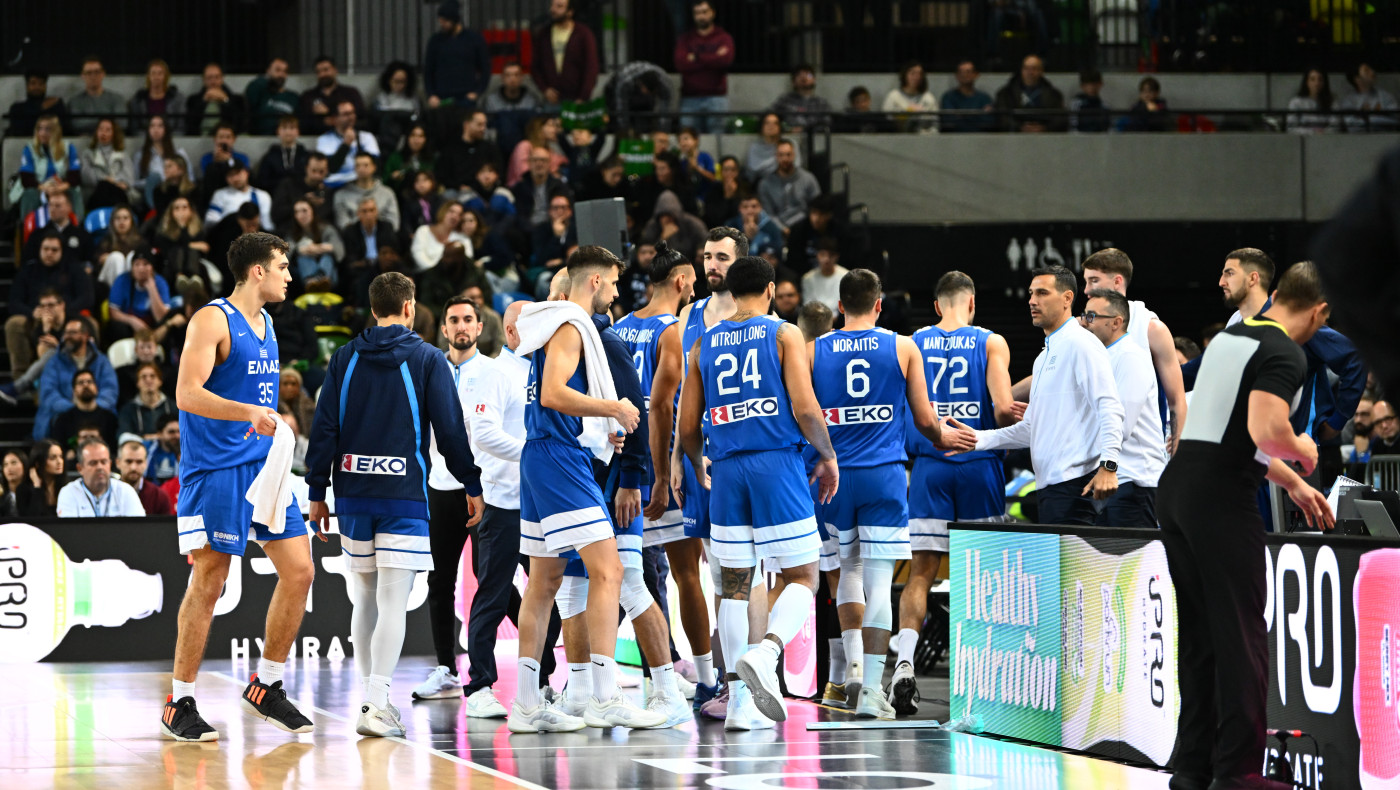 LIVE STREAMING: Η μάχη της Εθνικής Ελλάδας με τη Μ. Βρετανία