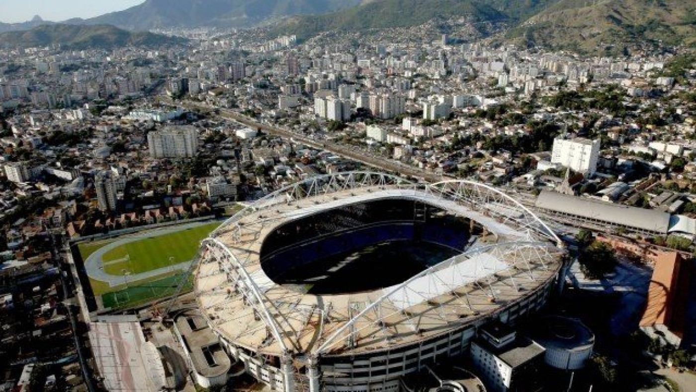 Διαδηλωτής προσπάθησε να σβήσει την ολυμπιακή φλόγα (video)