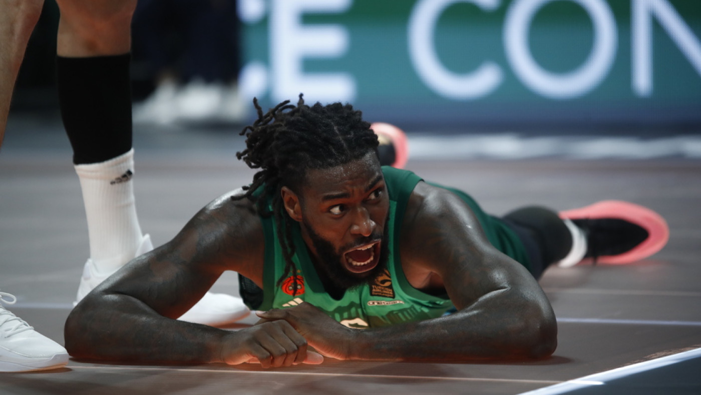 Αγωνία για τον Λεσόρ: Η πρώτη εκτίμηση για τον τραυματισμό του