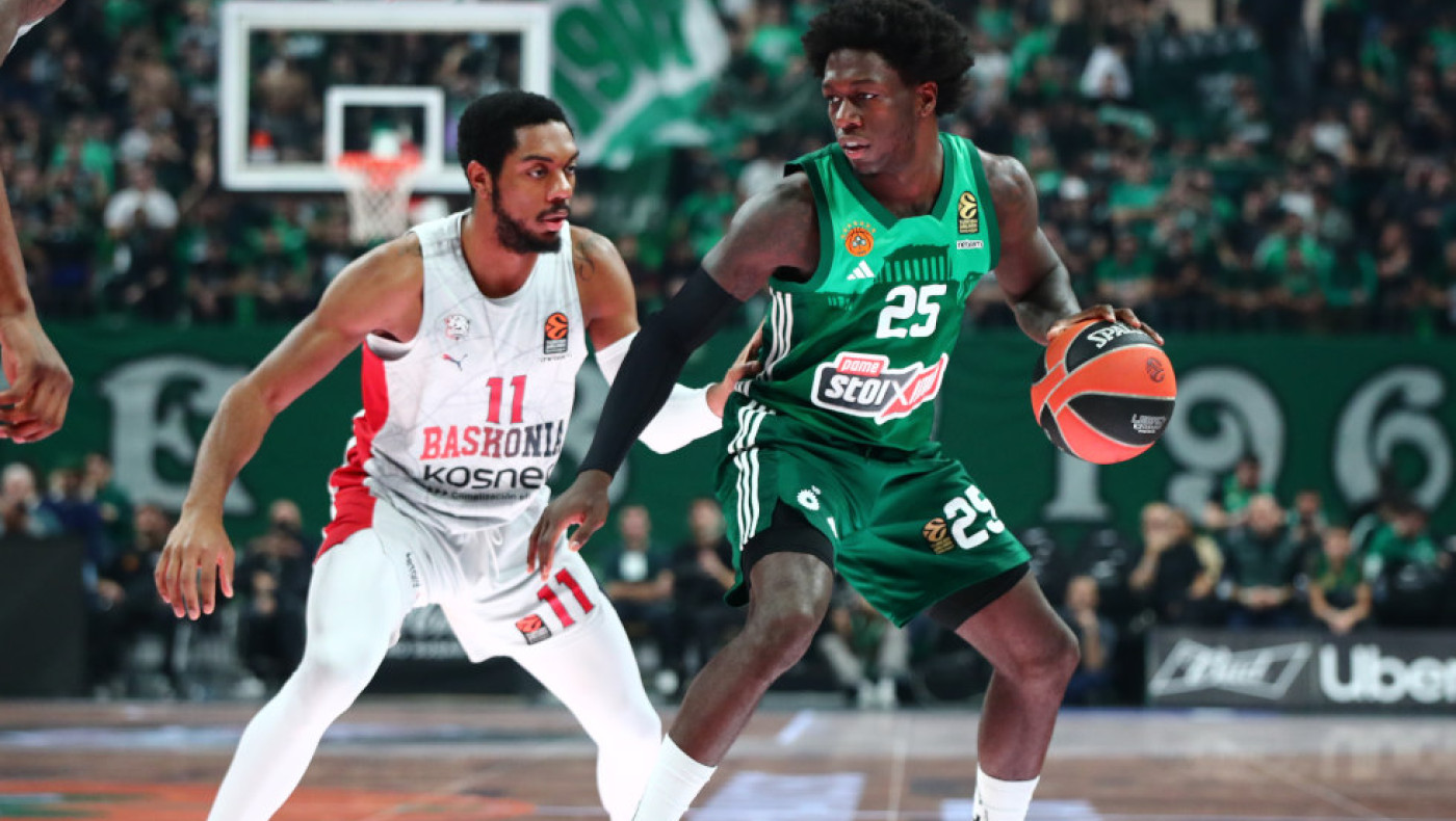 Παναθηναϊκός-Μπασκόνια: Δύο φίλαθλοι λιποθύμησαν, μετά τον τραυματισμό του Λεσόρ!