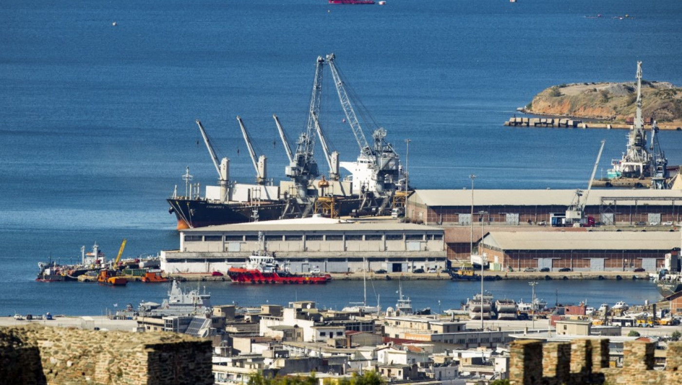 «Βόμβα»: Η κυβέρνηση ακυρώνει τον διαγωνισμό για το λιμάνι του Βόλου που είχε κερδίσει ο Ιβάν Σαββίδης