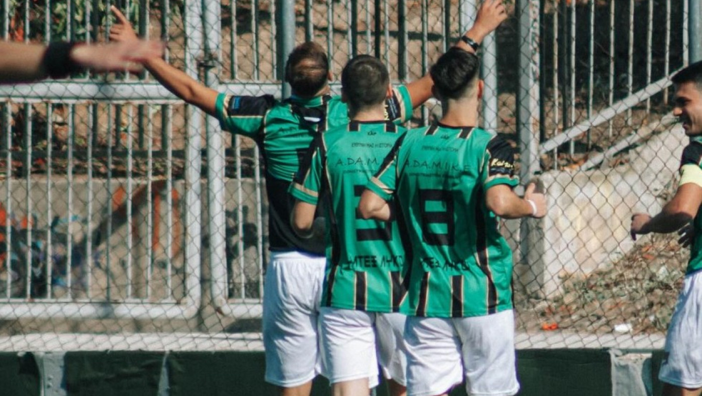 ΥΛΤΕΞ Λύκοι: Τριάδα μεταγραφών