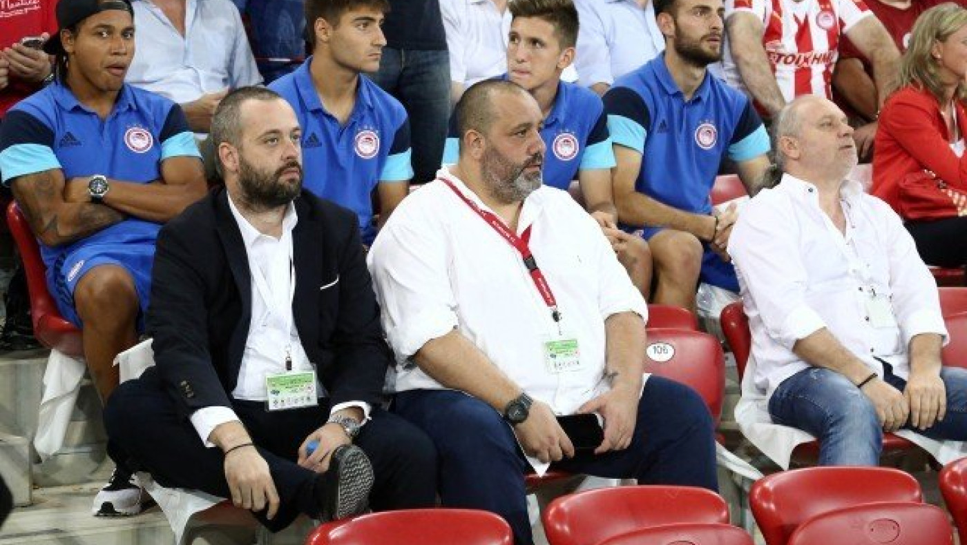 Δεν άντεξε την κριτική ο Καραπαπάς και κλείδωσε τον λογαριασμό του!