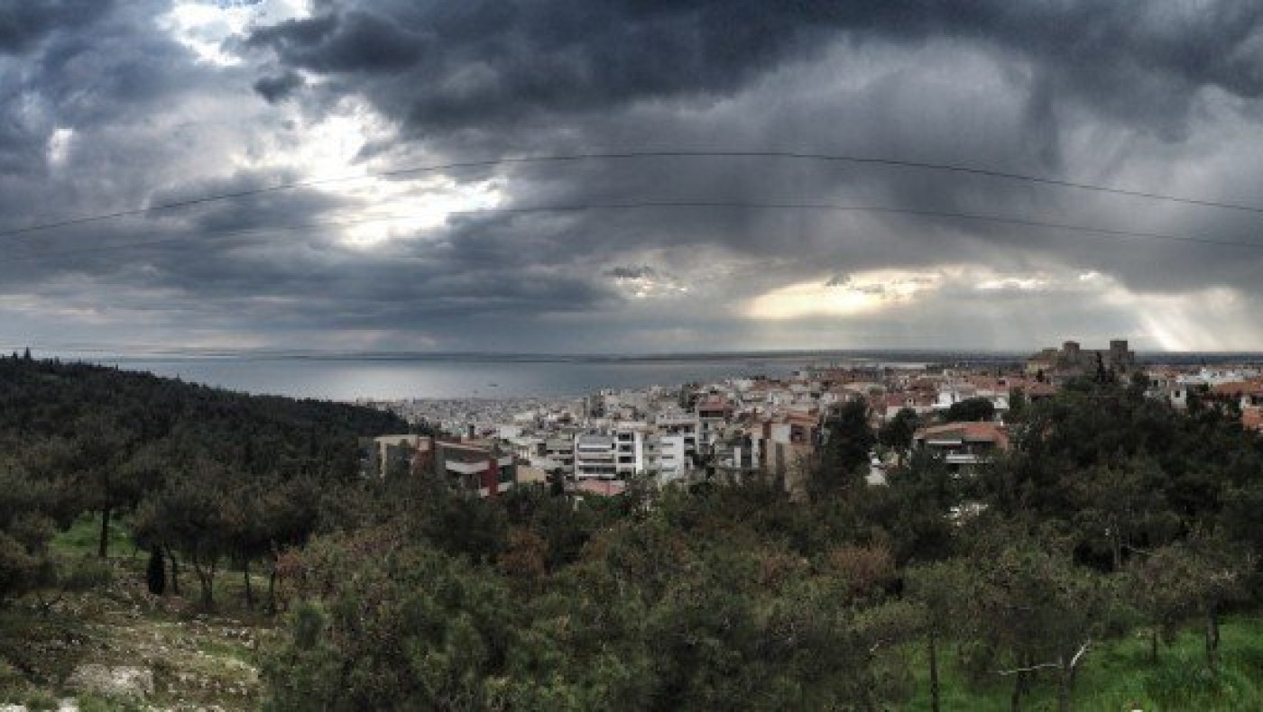 Ο καιρός σήμερα              (4/8) στη Θεσσαλονίκη