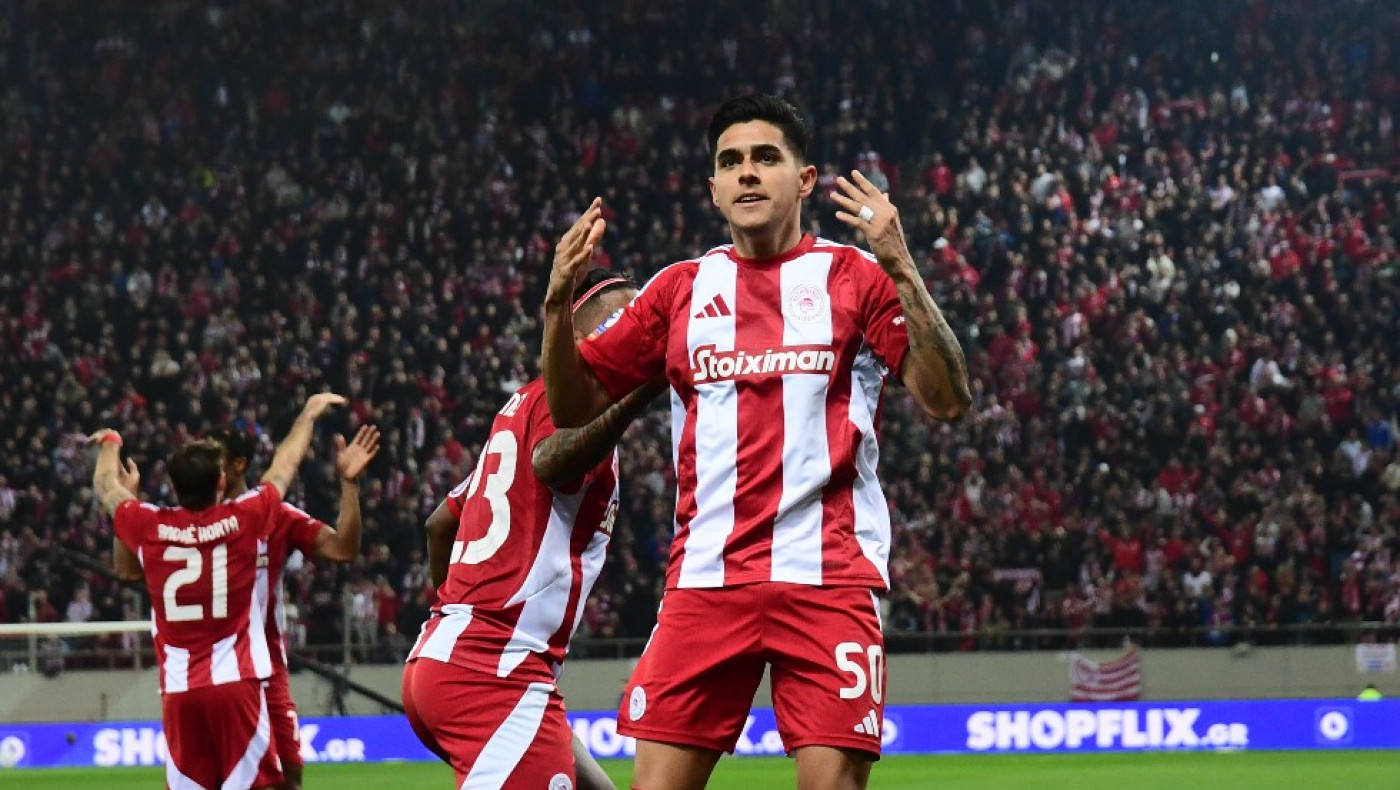 Σε έξι λεπτά ο Ολυμπιακός έκανε το 5-0 στο παιχνίδι με την ΑΕΚ