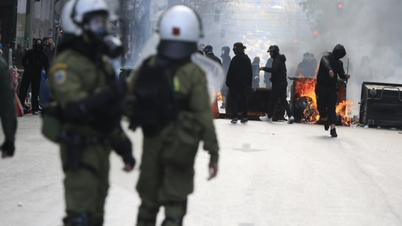 Επεισόδια στην Αθήνα: 13 τραυματισμοί, 120 προσαγωγές, 27 συλλήψεις