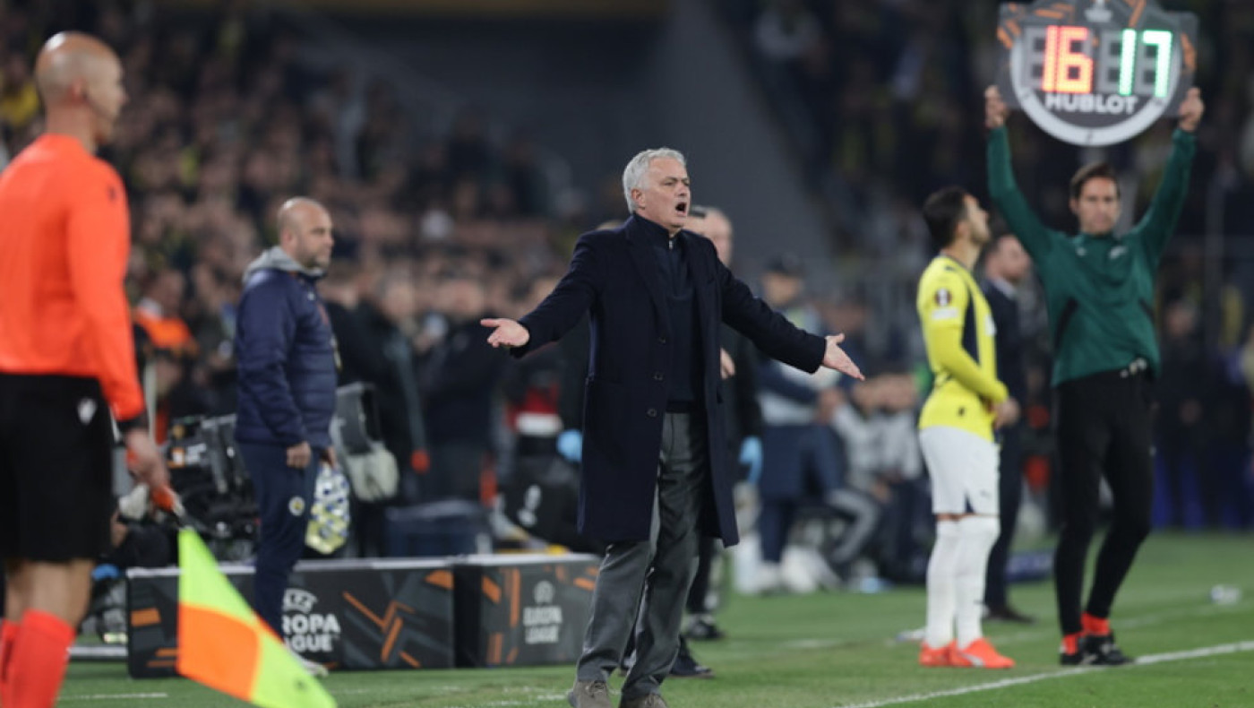 Ζοσέ Μουρίνιο: «Άδικη η ισοπαλία» - Αιχμές για διαιτησία