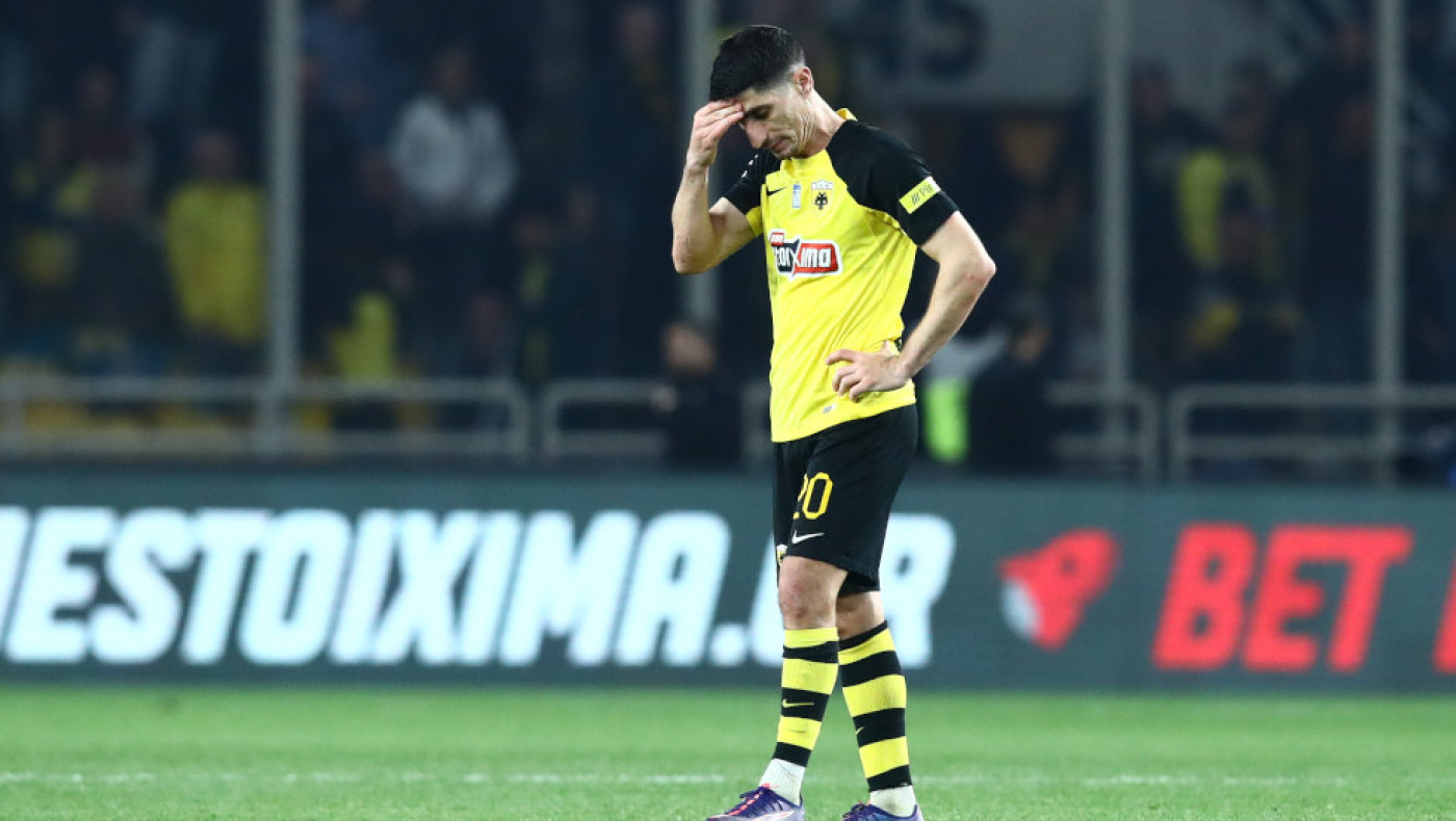 Πέτρος Μάνταλος: Η «χρυσή» λίστα και το ιστορικό 400άρι