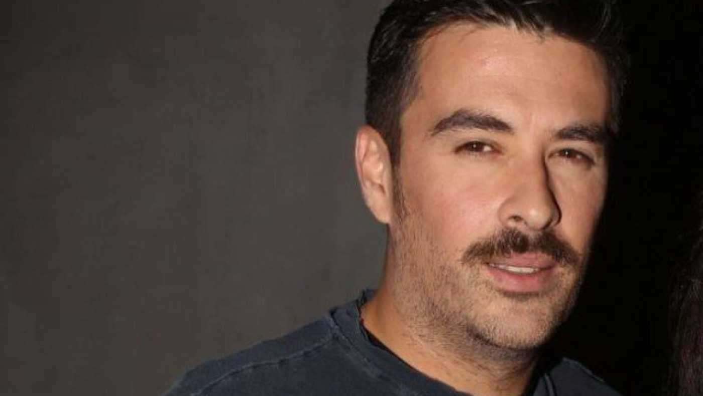 Η απάντηση τού Αϊβάζη για το δημοσίευμα που τον ήθελε νεκρό (ΒΙΝΤΕΟ)